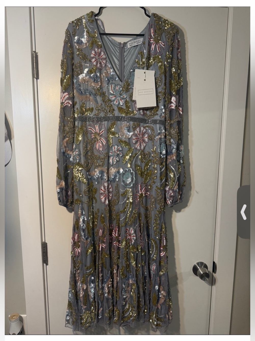 Mac Duggal Gray Floral Sequin Long-Sleeve Formal Dress size 14